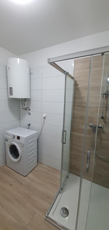 Apartment Sunrise With Private Parking Pula Ngoại thất bức ảnh