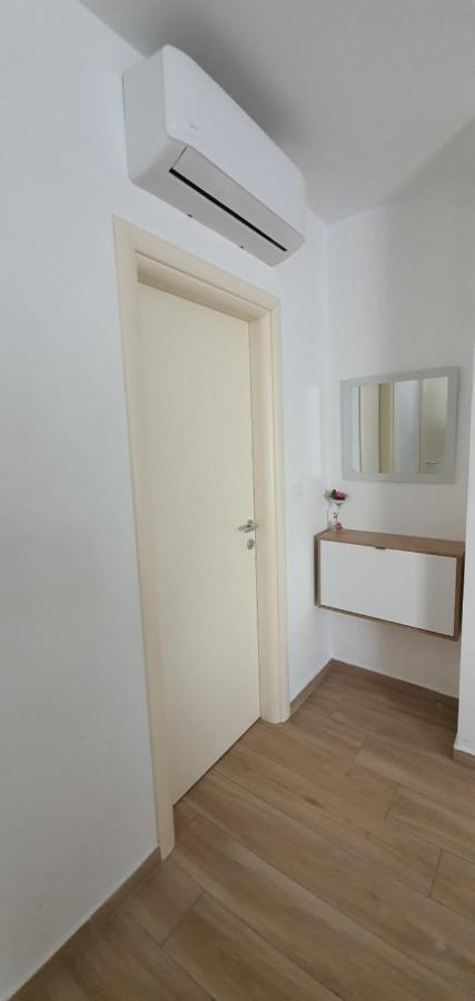 Apartment Sunrise With Private Parking Pula Ngoại thất bức ảnh